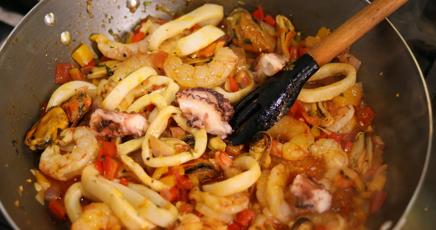 Preparo de comida na cozinha
