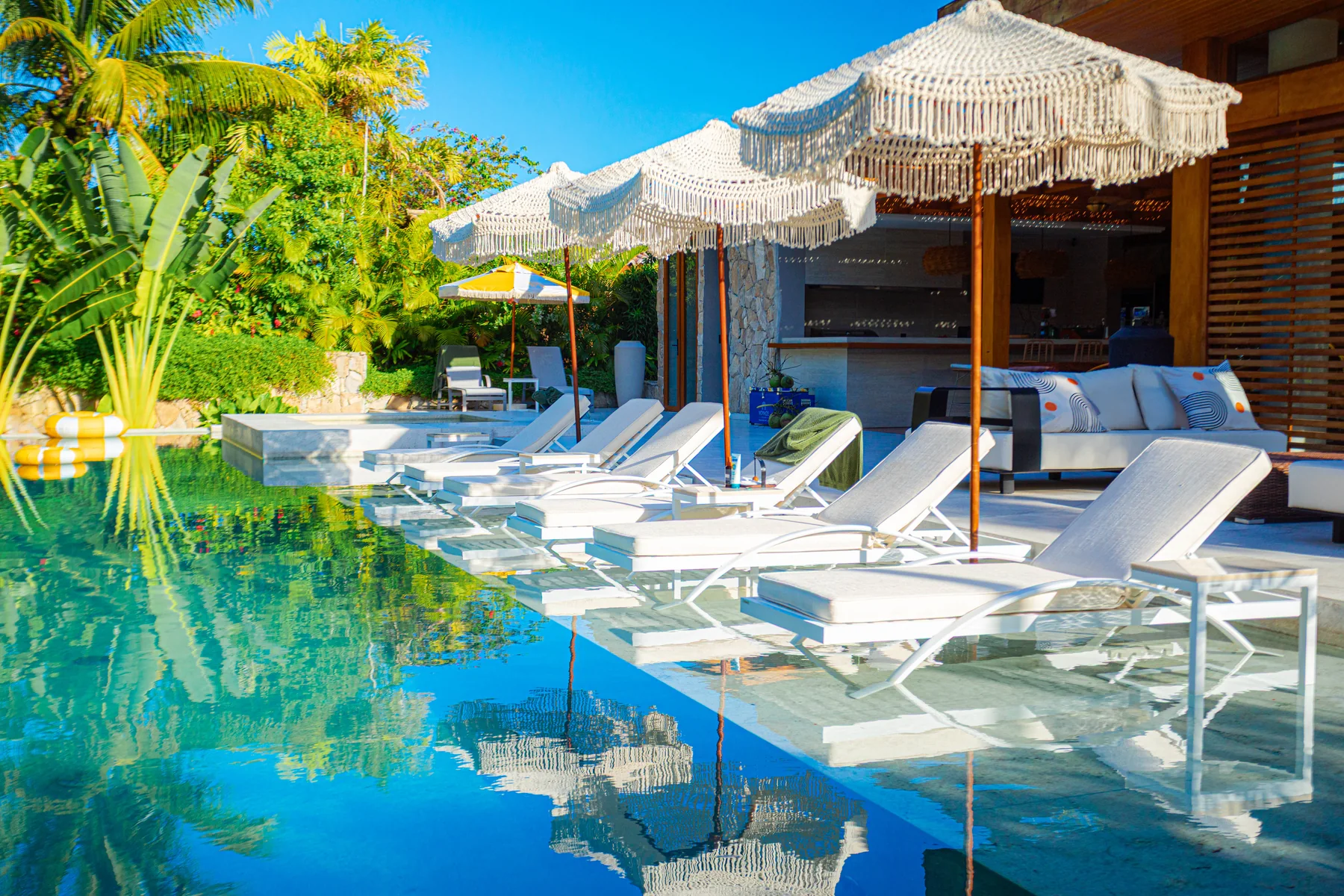 Piscina da villa Voyage Villas em Trancoso